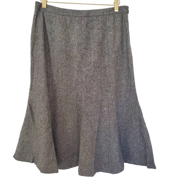 Eddie Bauer Gray Wool Tweed Trumpet Skirt Size 8 - Picture 1 of 8